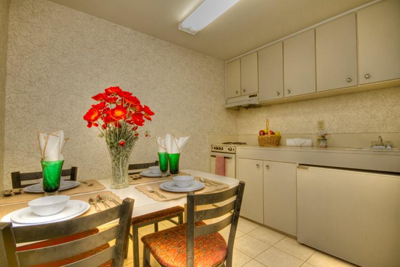 Tropicana Inn & Suites Anaheim Bagian luar foto
