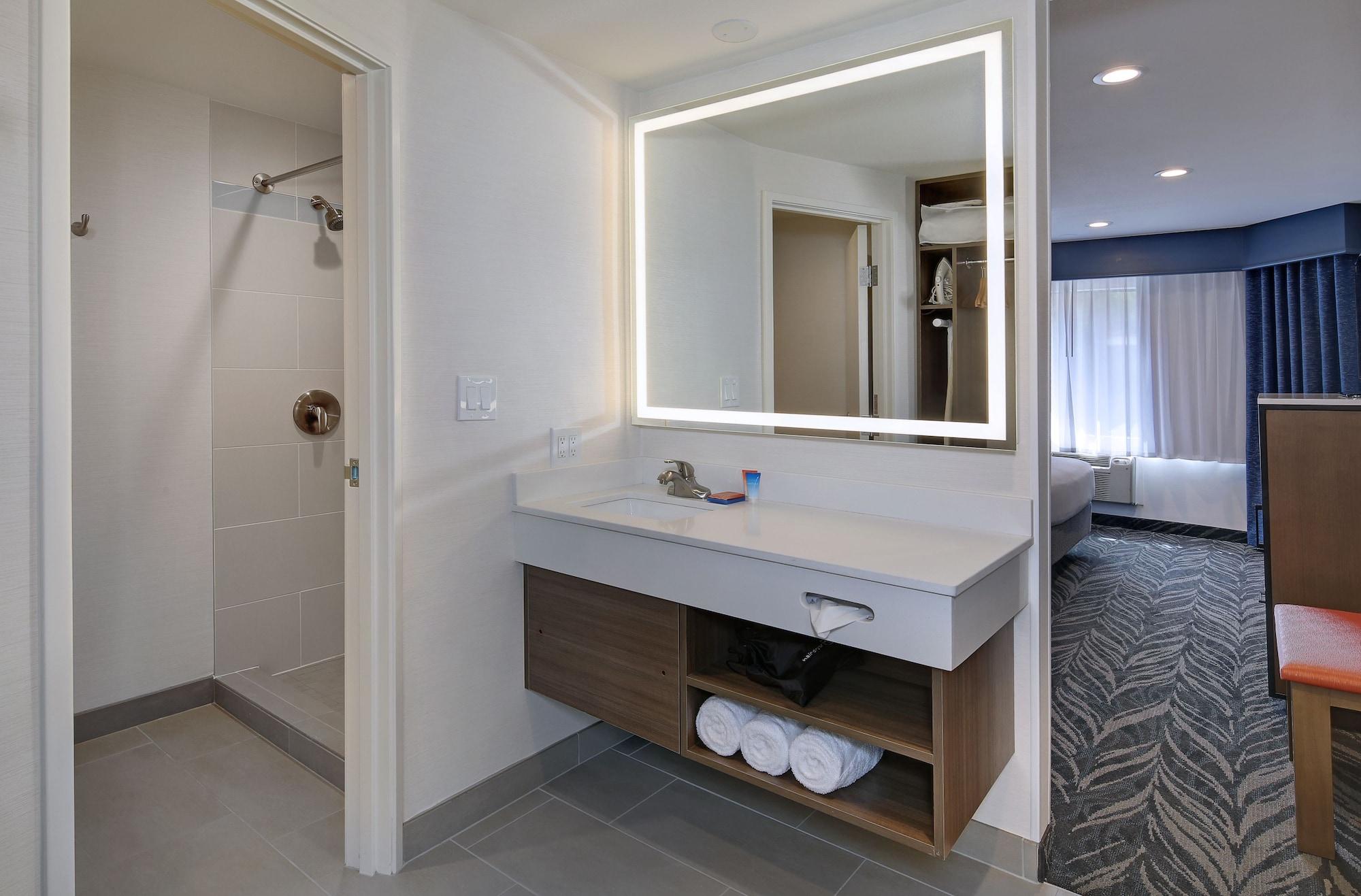 Tropicana Inn & Suites Anaheim Bagian luar foto