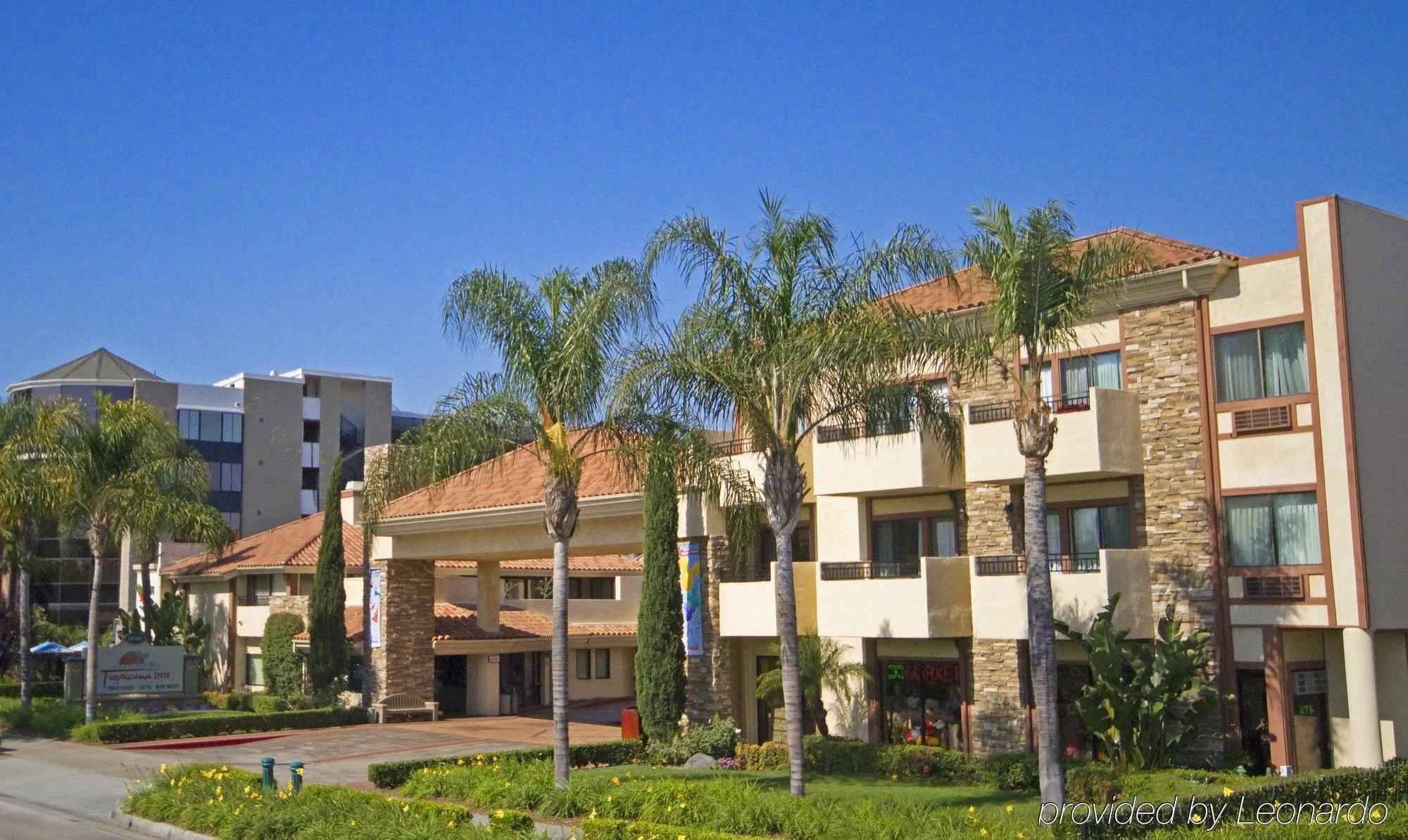 Tropicana Inn & Suites Anaheim Bagian luar foto