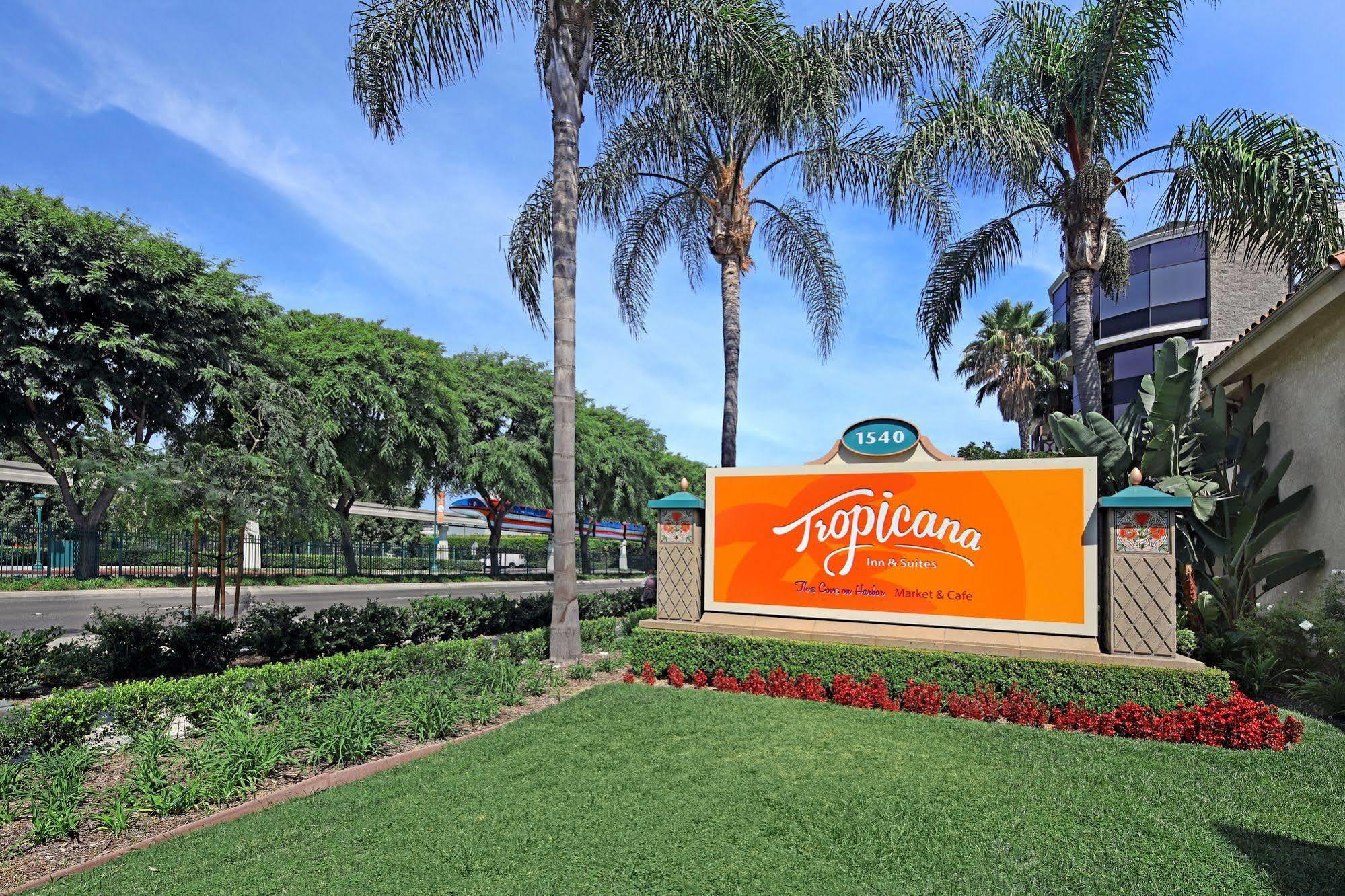 Tropicana Inn & Suites Anaheim Bagian luar foto